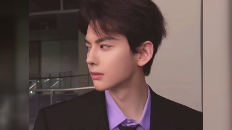 好看的小说男女主既视感小说照进现实真人版小说男女主唯美视频写真